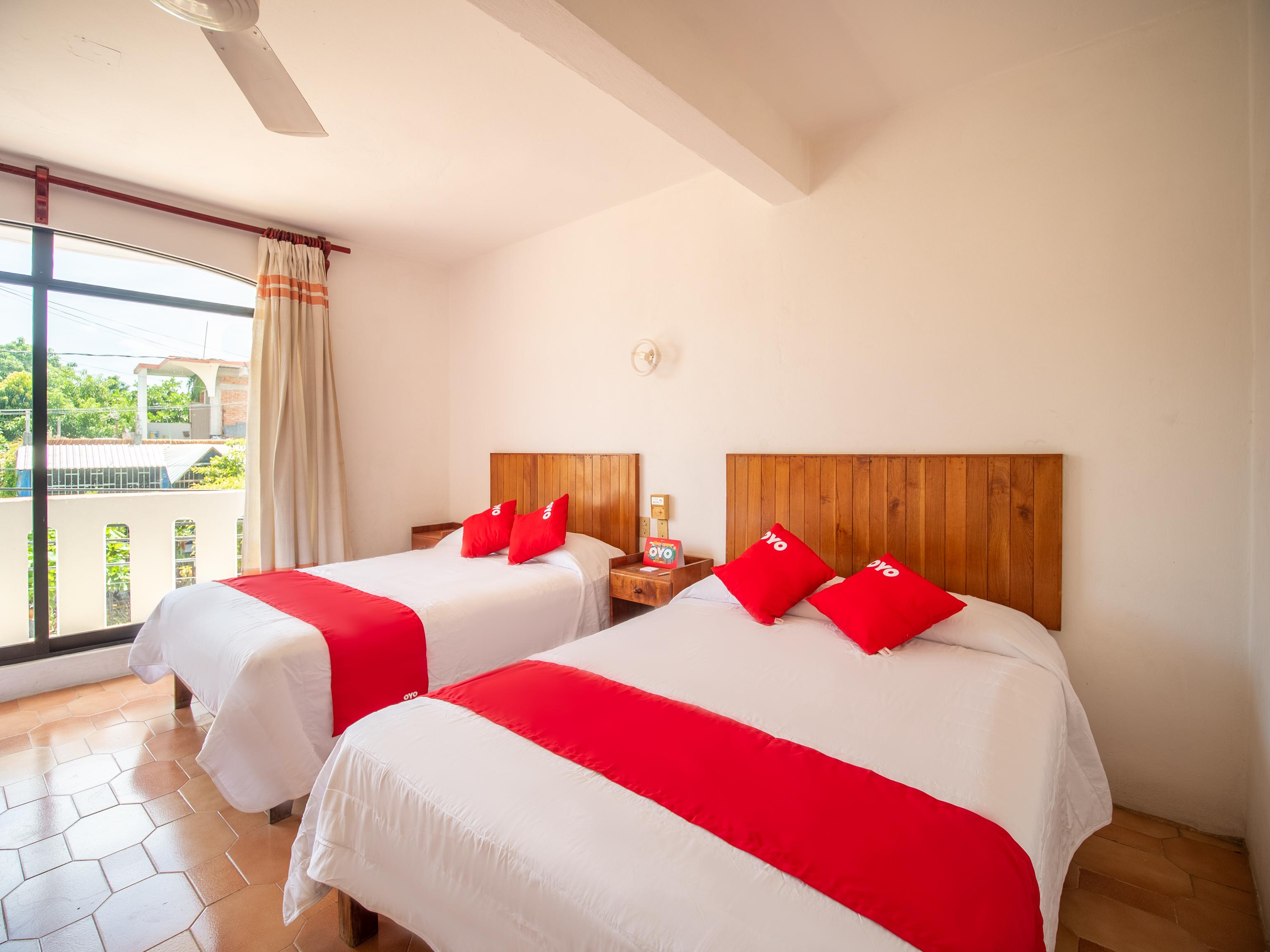 Oyo Hotel Arena Surf, Puerto Escondido エクステリア 写真