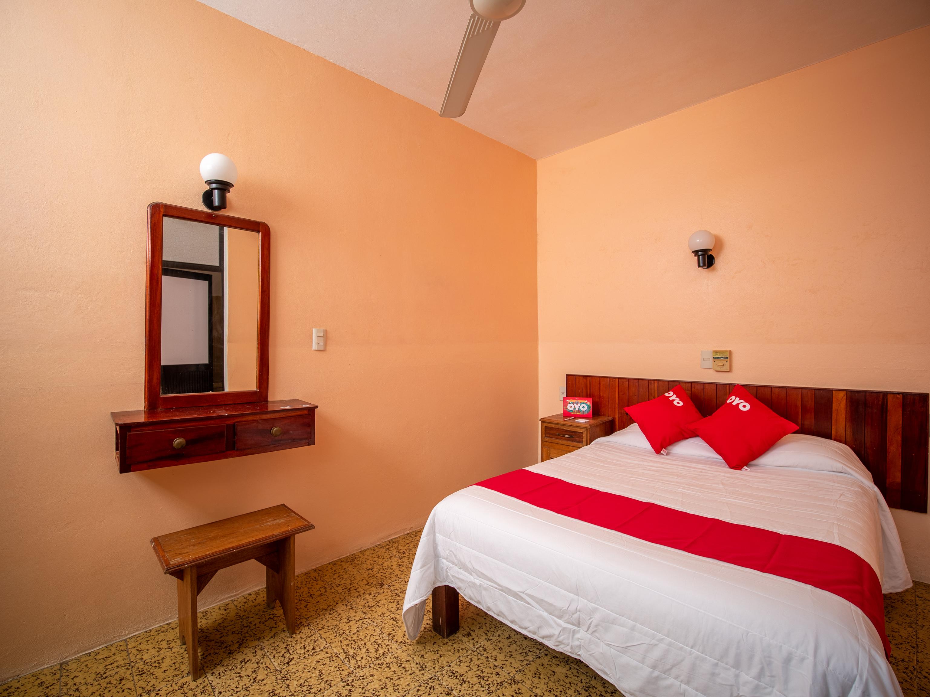 Oyo Hotel Arena Surf, Puerto Escondido エクステリア 写真
